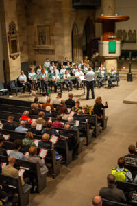 Die Polizeimusik Stuttgart beim Blaulichtgottesdienst in der Stiftskirche