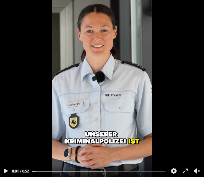 Polizeipressesprecherin Sandra Hartmann berichtet über einen Ermittlungserfolg